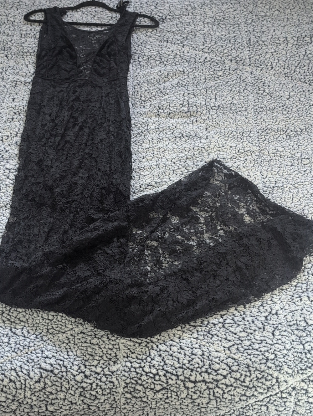 Revamped | Black Lace Maxi Dress with Sheer Paneling - Picture 7 of 12